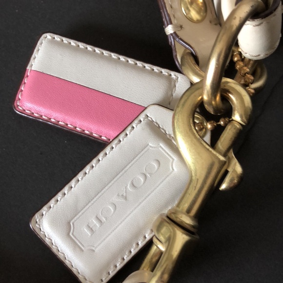 ❌SALE ❌AUTHENTIC COACH BAG. - Picture 17 of 17